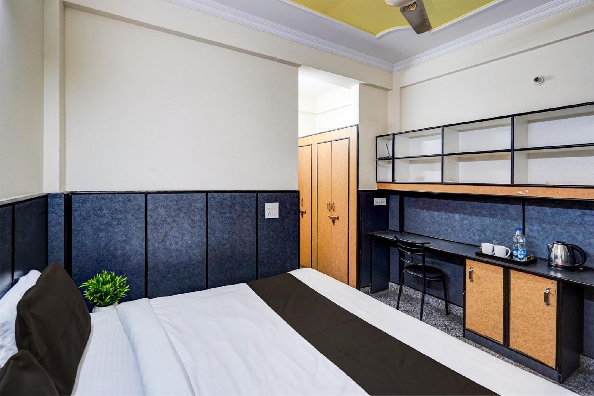 Hotel O Aryan Home Stay Ντεχραντούν Εξωτερικό φωτογραφία