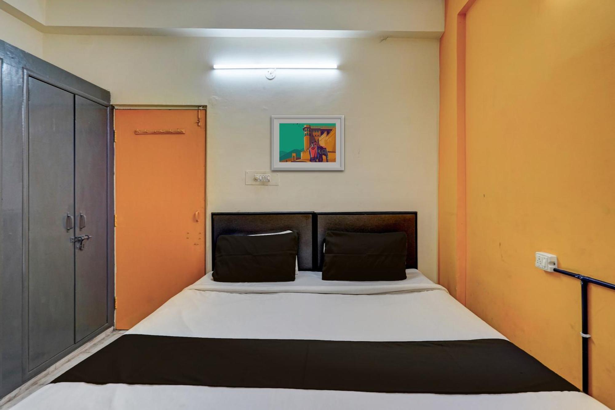 Hotel O Aryan Home Stay Ντεχραντούν Εξωτερικό φωτογραφία