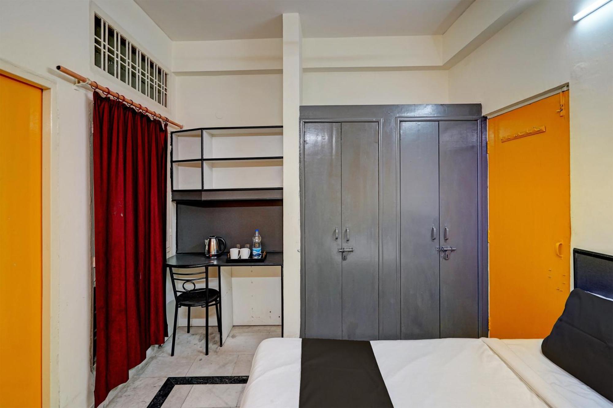 Hotel O Aryan Home Stay Ντεχραντούν Εξωτερικό φωτογραφία